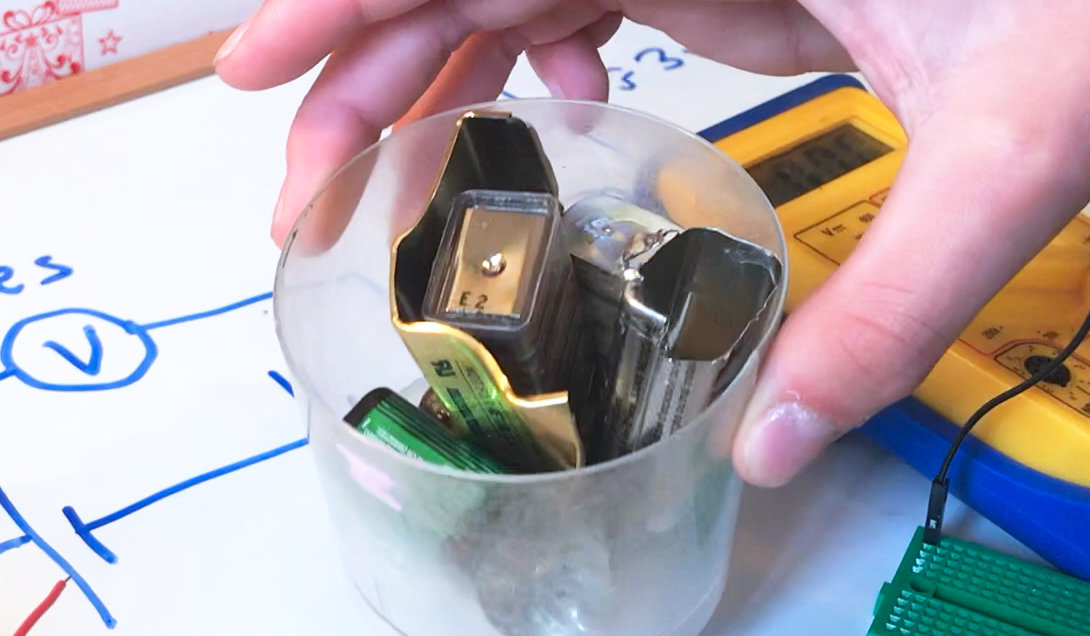 9volt batteries taken apart