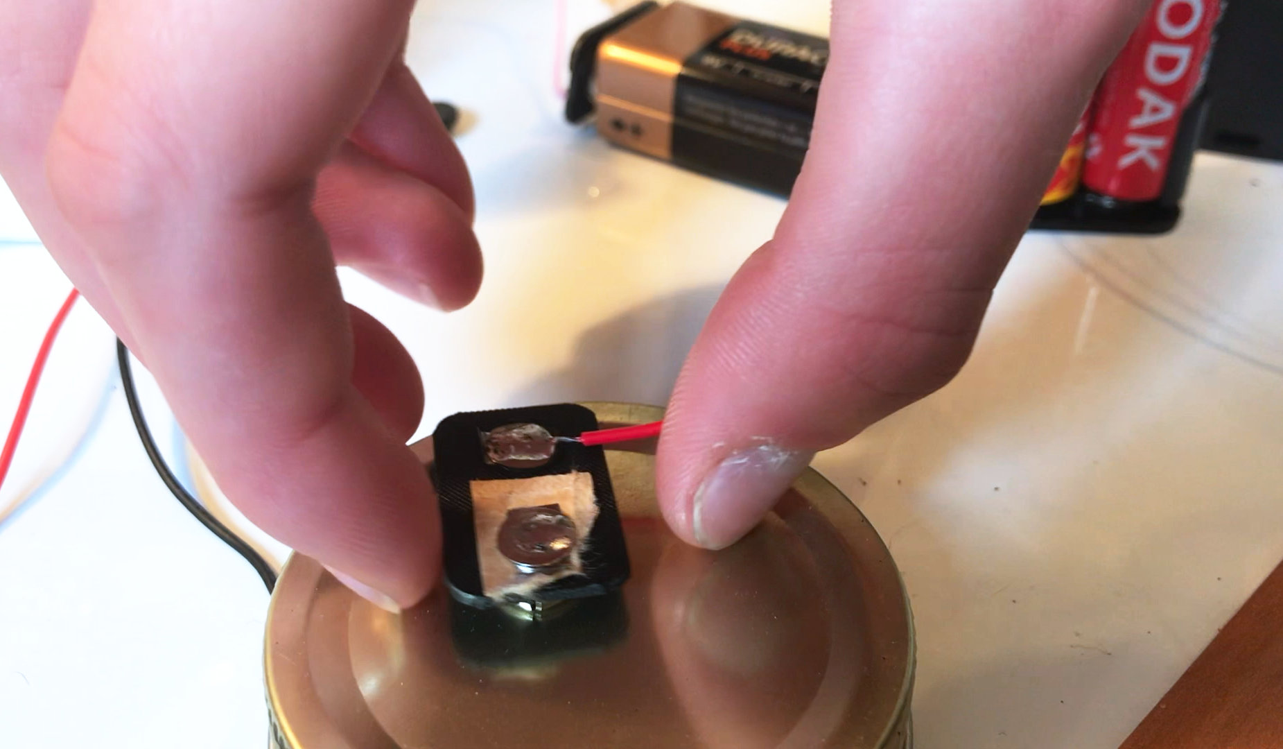 9volt battery clip recycled